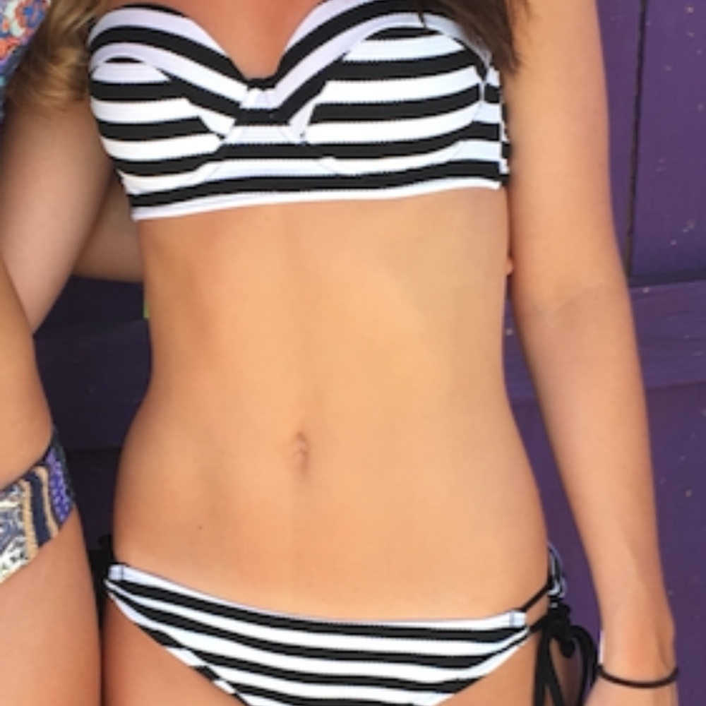 Striped target bikini